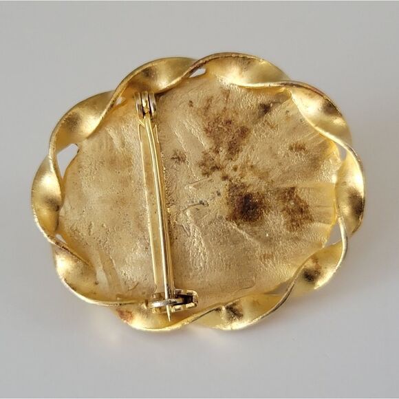 Brooch Vintage Matte Gold Tone Faux Pearl Oval Brooch #0174 - Picture 5 of 10